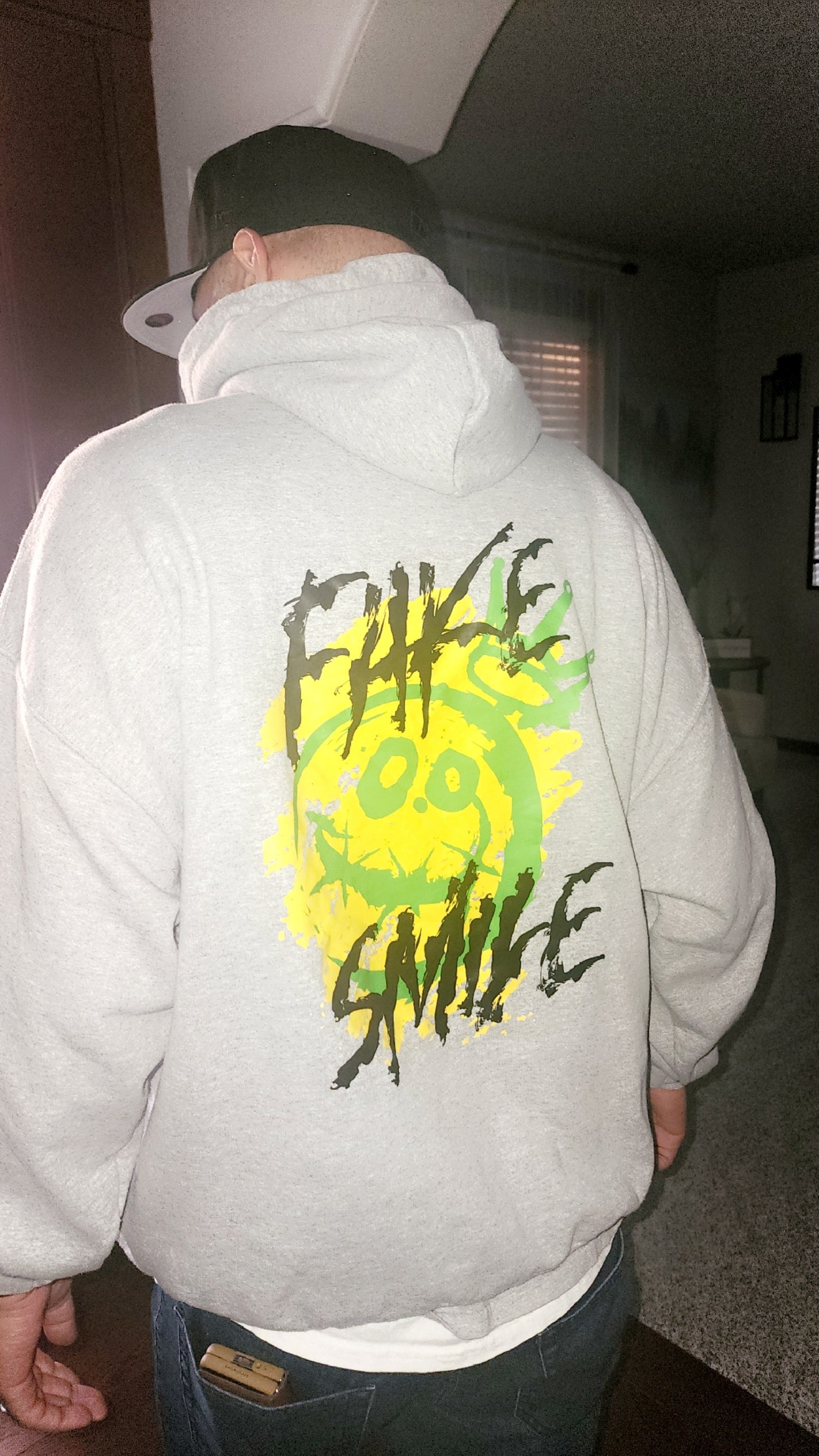 😐 Fake Smile Hoodie – Yellow & Green Street Grunge Edition